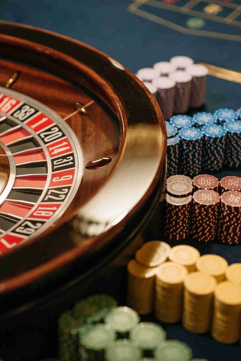 Magic Win Casino vs. Competitor X: Which Online Casino Reigns Supreme?